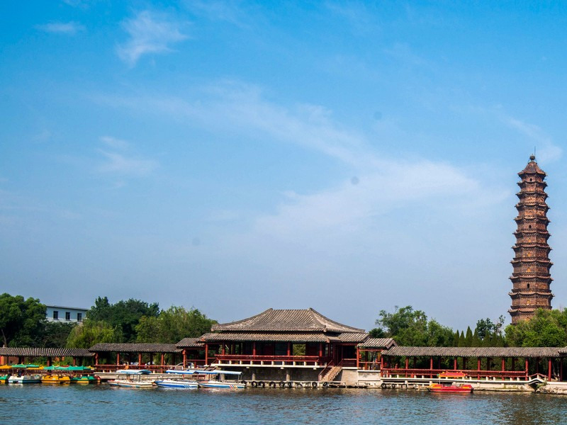 郑州到开封包公祠-铁塔-清明上河园1日游