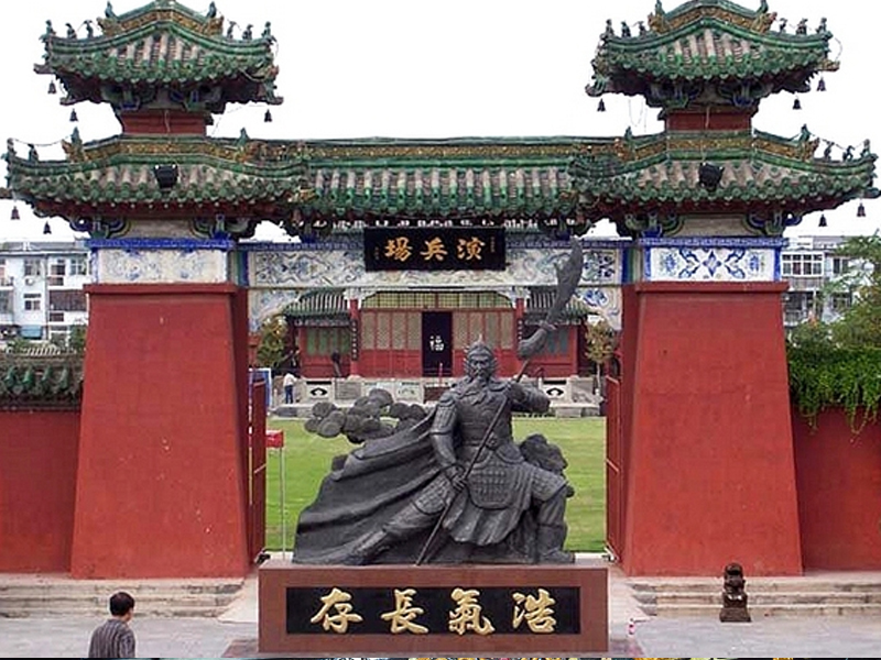 郑州到开封包公祠-铁塔-清明上河园1日游